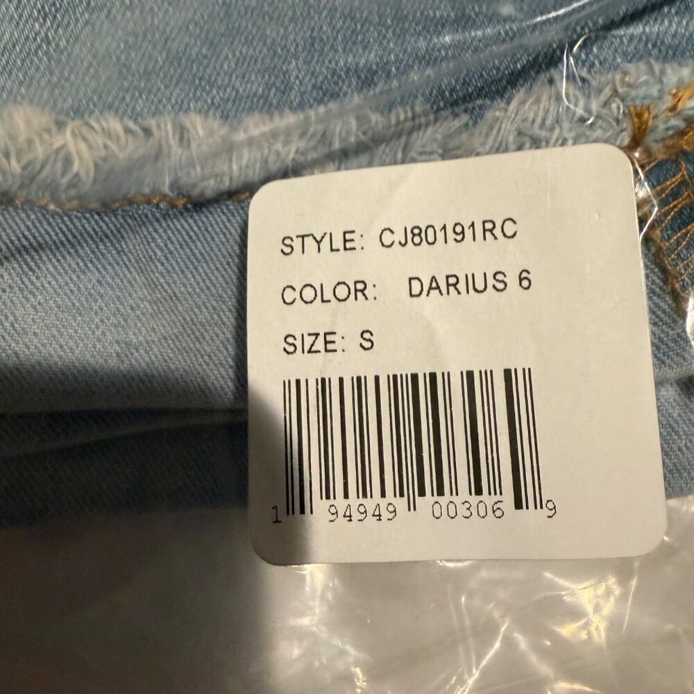 NWT Celebrity Pink Womens Denim Overall Shorts Button Front & Frayed Hem Size S - Picture 7 of 10